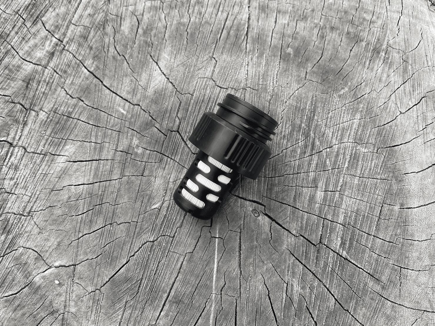 mbranfiltra 携帯浄水器  コンパクトデザイン 軽量 持ち運び便利