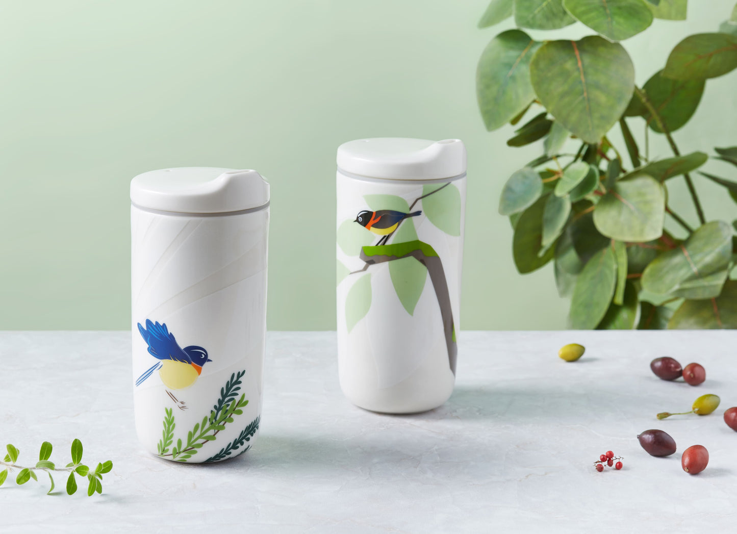 瓷林 躍進タンブラー アリサンヒタキ 白色陶器製 ふた付き 保温保冷 台湾固有種の青い鳥デザイン マイボトル ライフスタイル