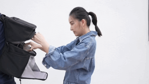 Dausonlab マザーズリュック 20L 黒 ベビーカー取り付け Dリング 吊り下げ実演 育児バッグ 多機能 便利